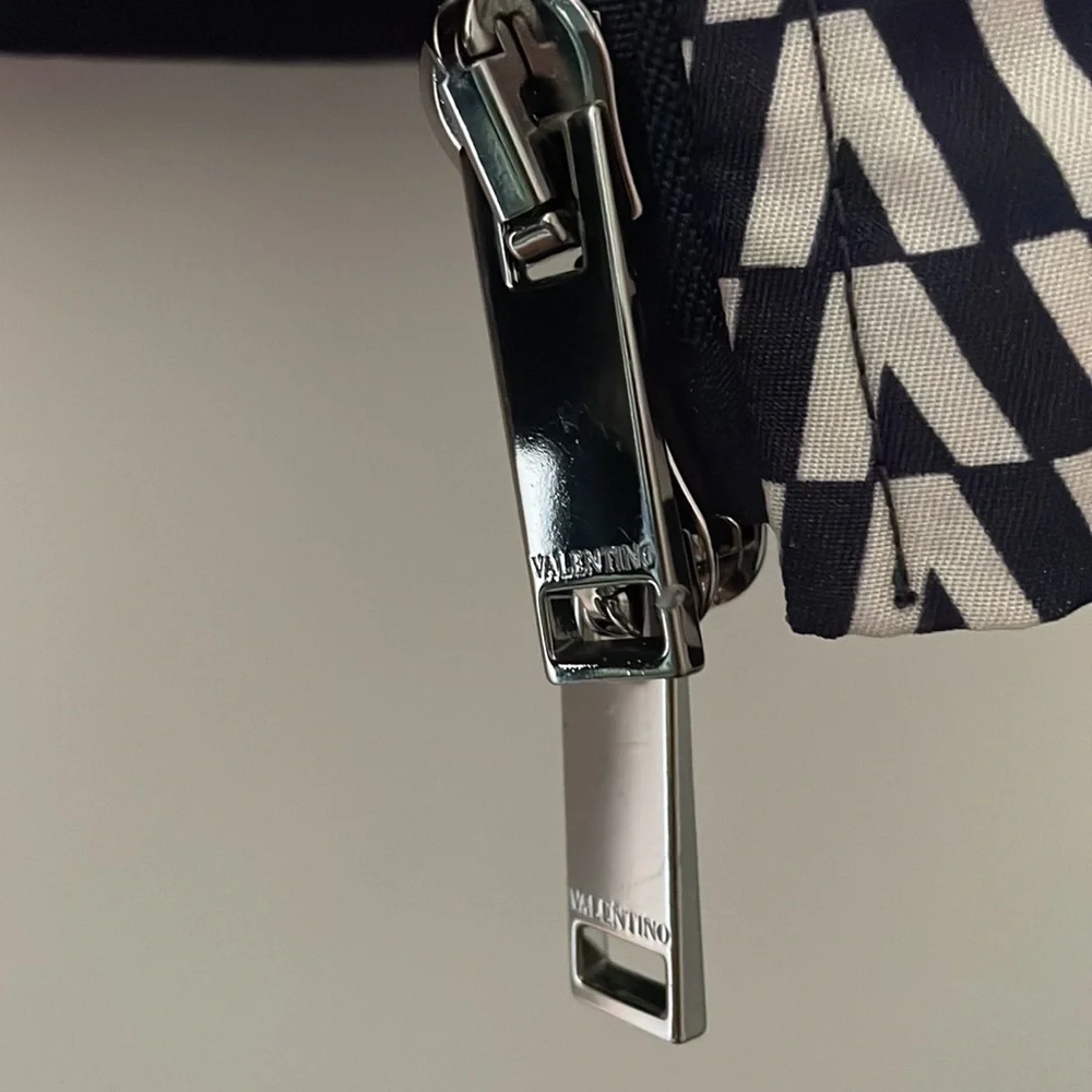 Valentino Nylon Jacket - Picture 3 of 4